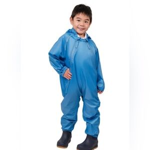 New in box Cloudveil waterproof rain suit size 3T